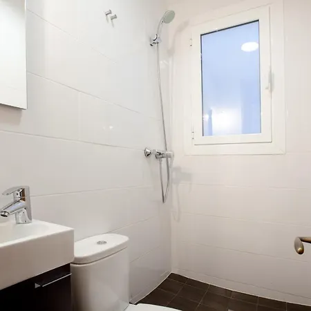Apartment Fully Equipped Place Close To Sagrada Familia *