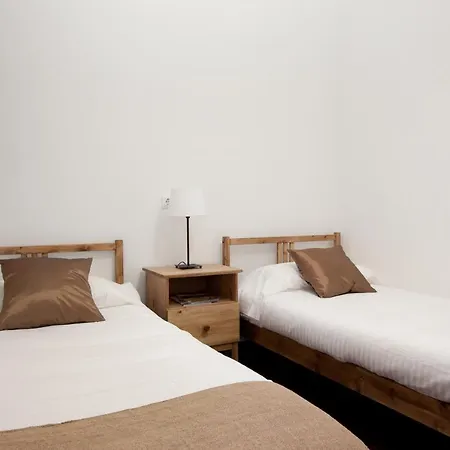 Fully Equipped Place Close To Sagrada Familia Apartment *